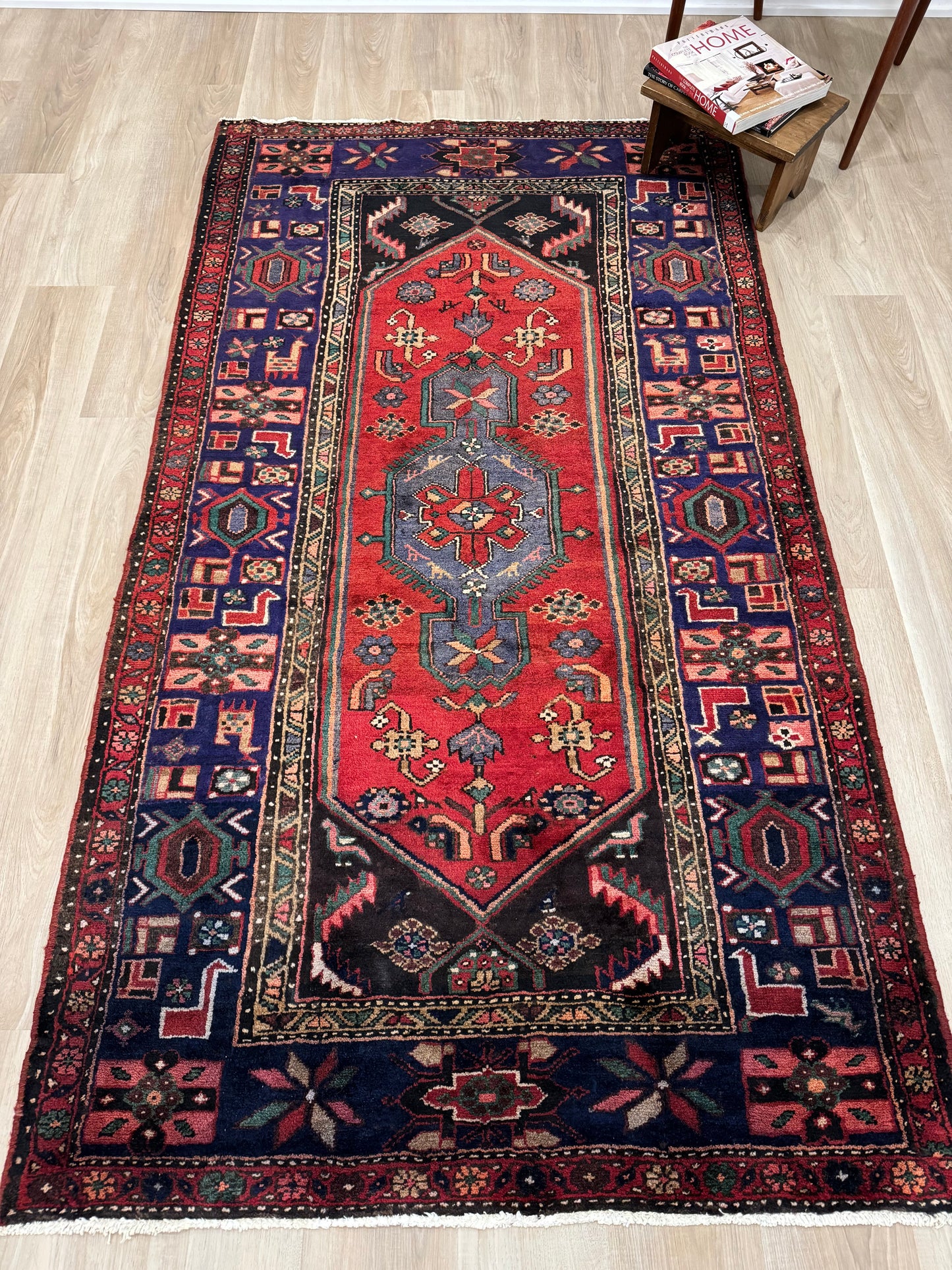 FAROUK 4'0" x 7'2" ft. Persian wool area rug, Traditional vintage Hand-Knotted carpet