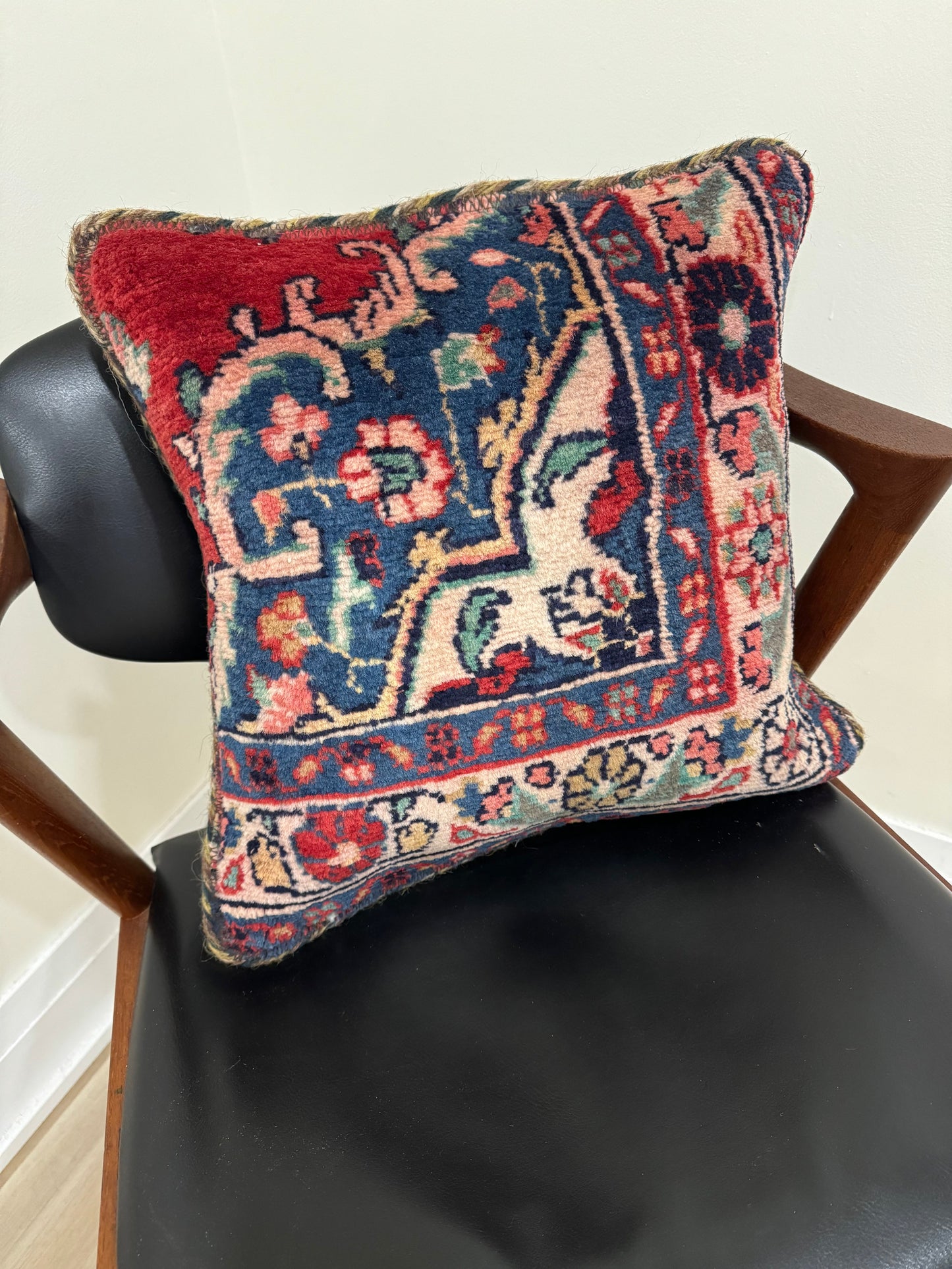 PILLOW COVER