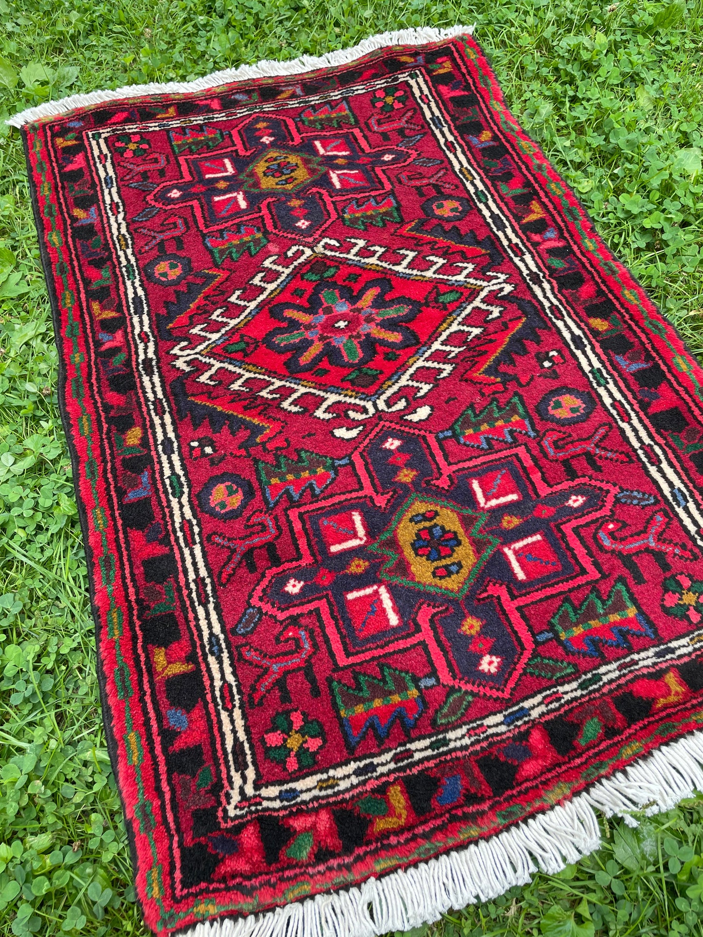 SAHEL 3'3" x 2' Geometric mini rug
