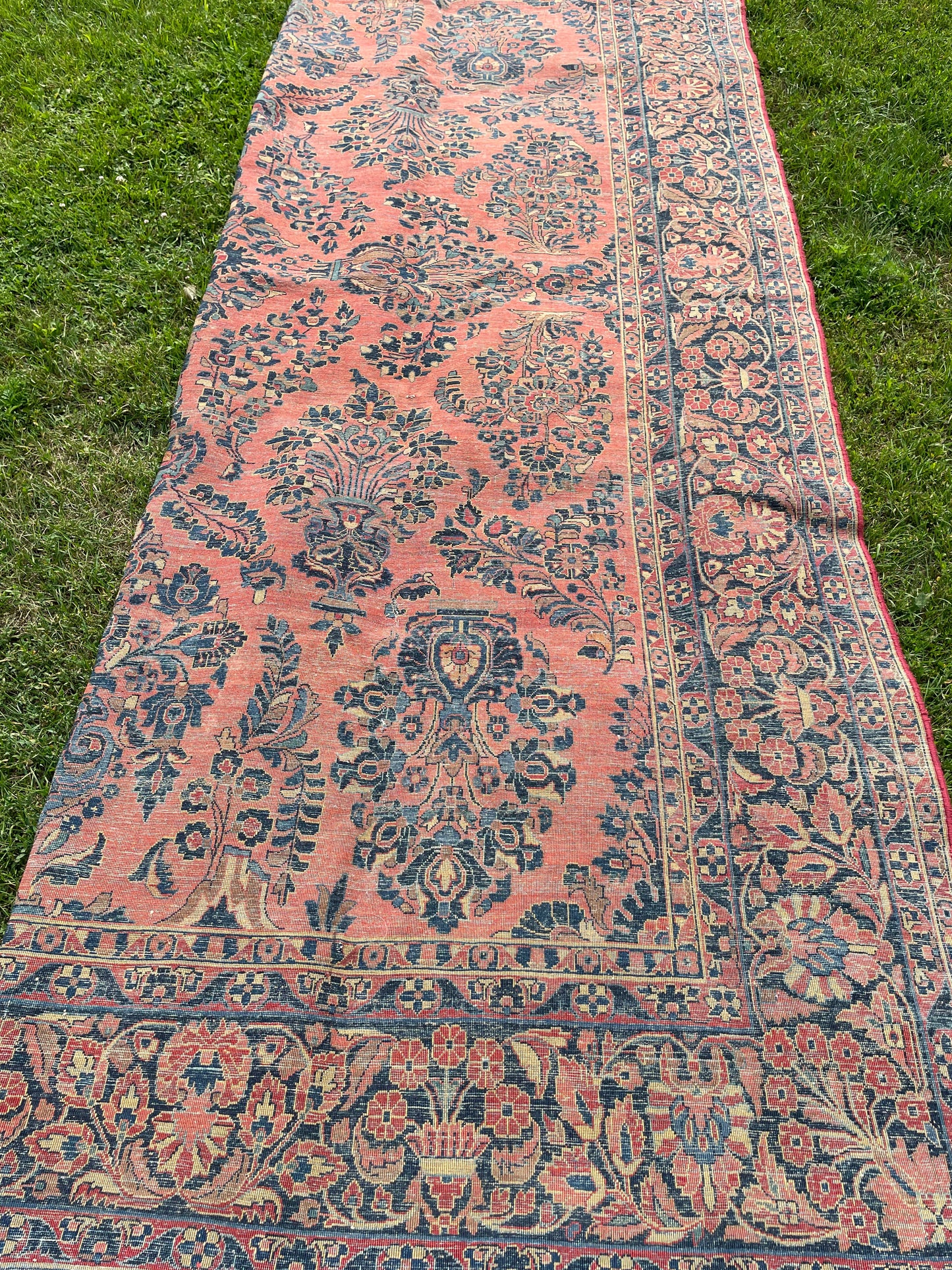 NASREEN  11' 6" x 8' 7" Antique SAROUK