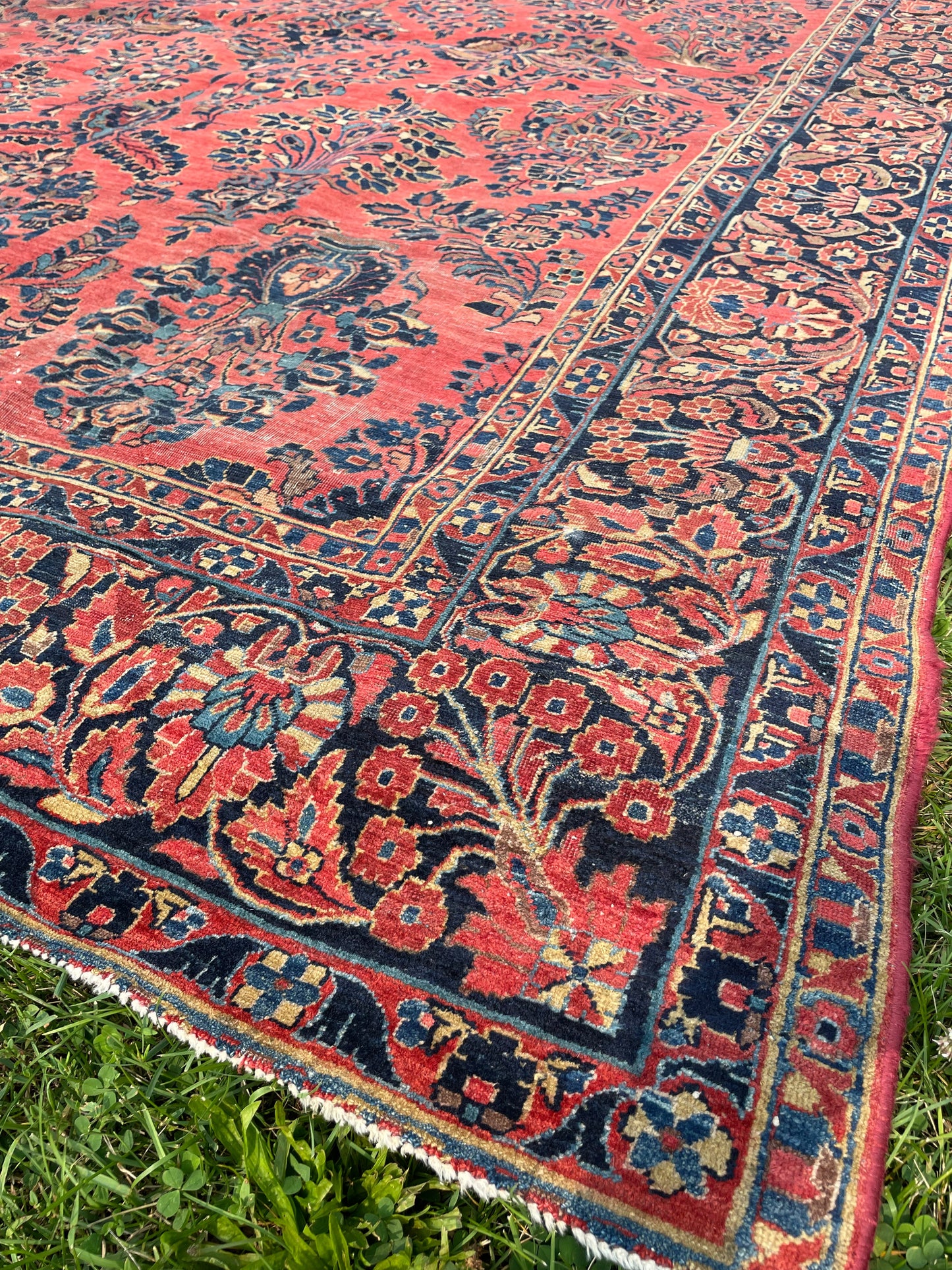 NASREEN  11' 6" x 8' 7" Antique SAROUK