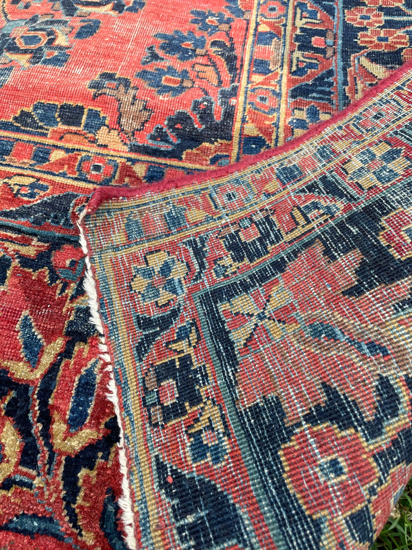 NASREEN  11' 6" x 8' 7" Antique SAROUK