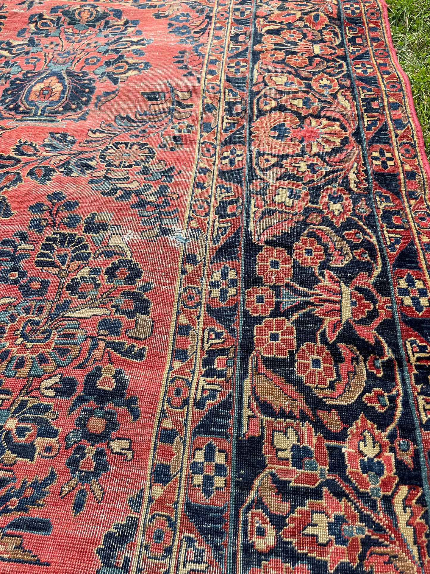 NASREEN  11' 6" x 8' 7" Antique SAROUK