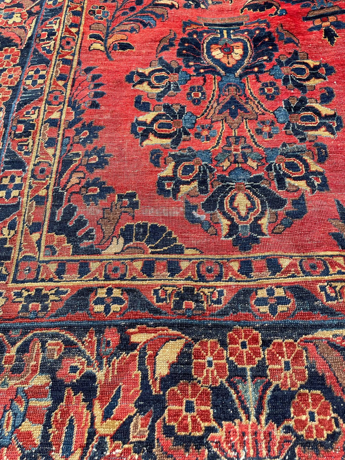 NASREEN  11' 6" x 8' 7" Antique SAROUK