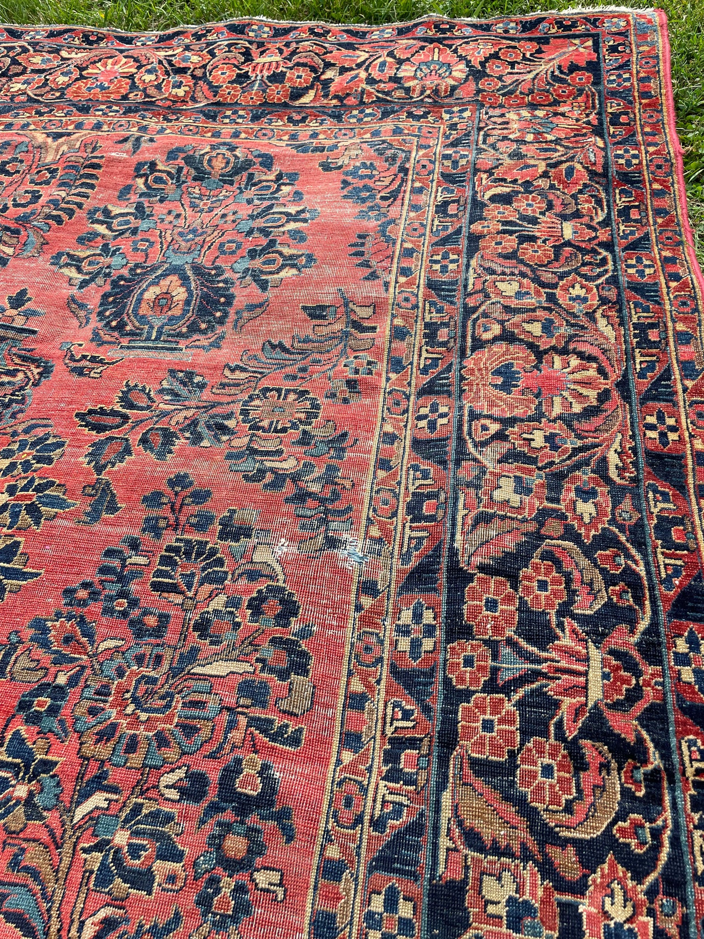 NASREEN  11' 6" x 8' 7" Antique SAROUK