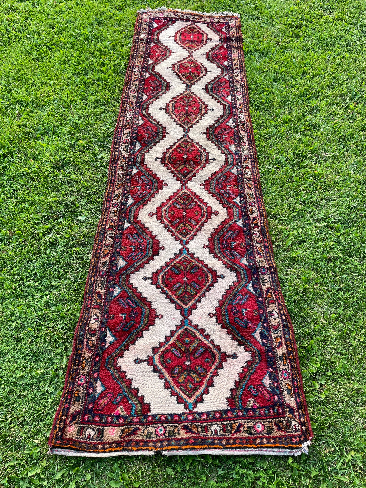ELENOR 10' x 2'5" Geometric Runner Rug