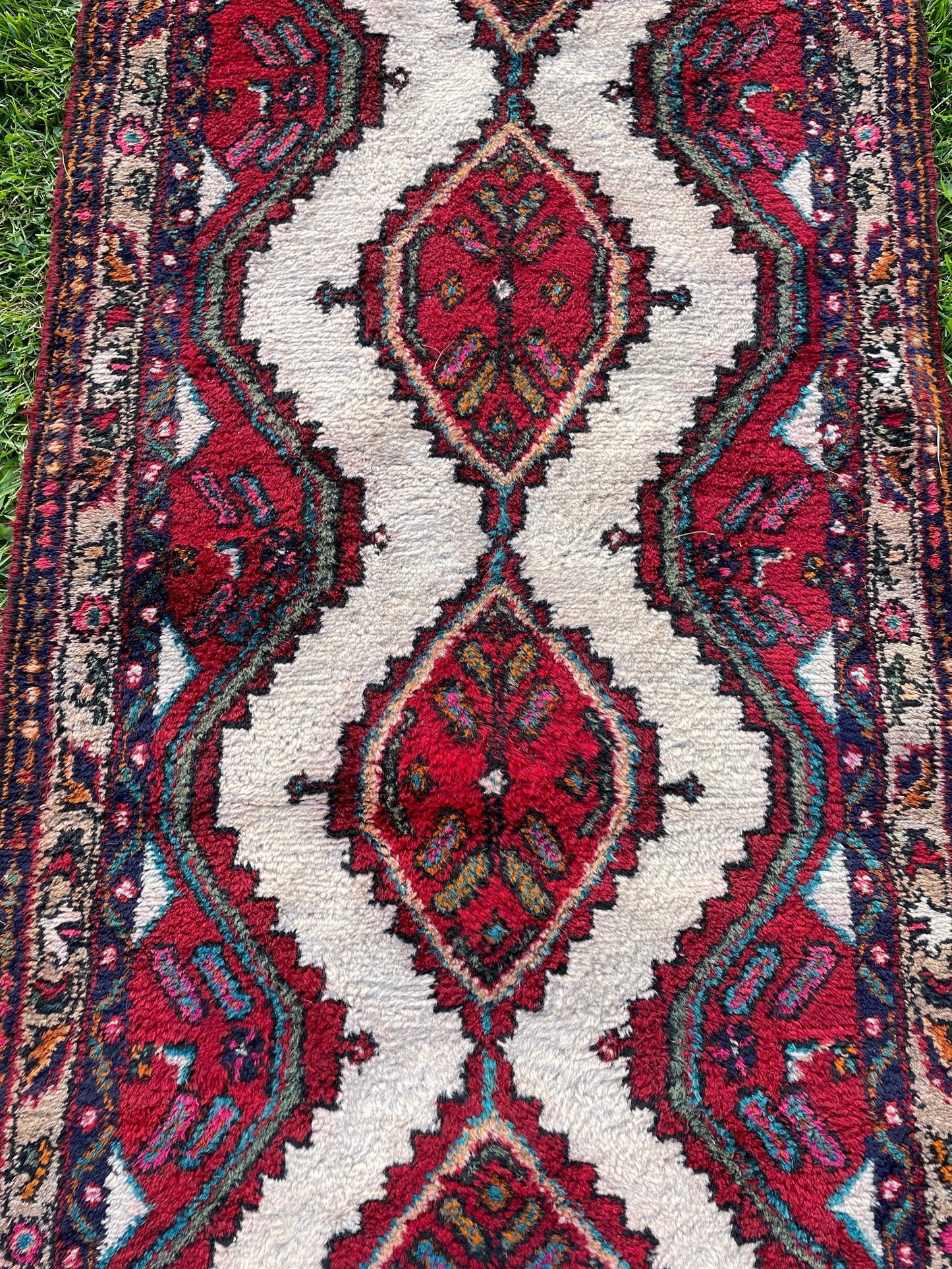 ELENOR 10' x 2'5" Geometric Runner Rug