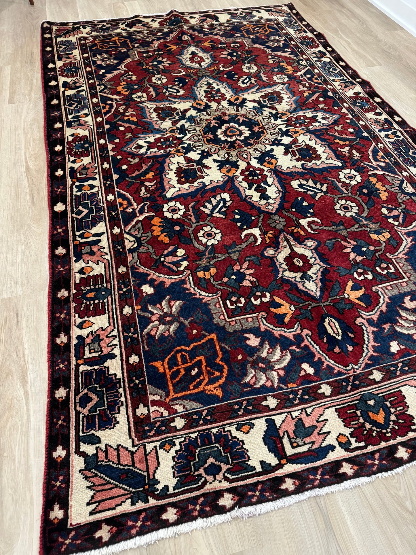 AUGUSTA 8' 3″ x 4′ 1″ ft. VINTAGE  RUG