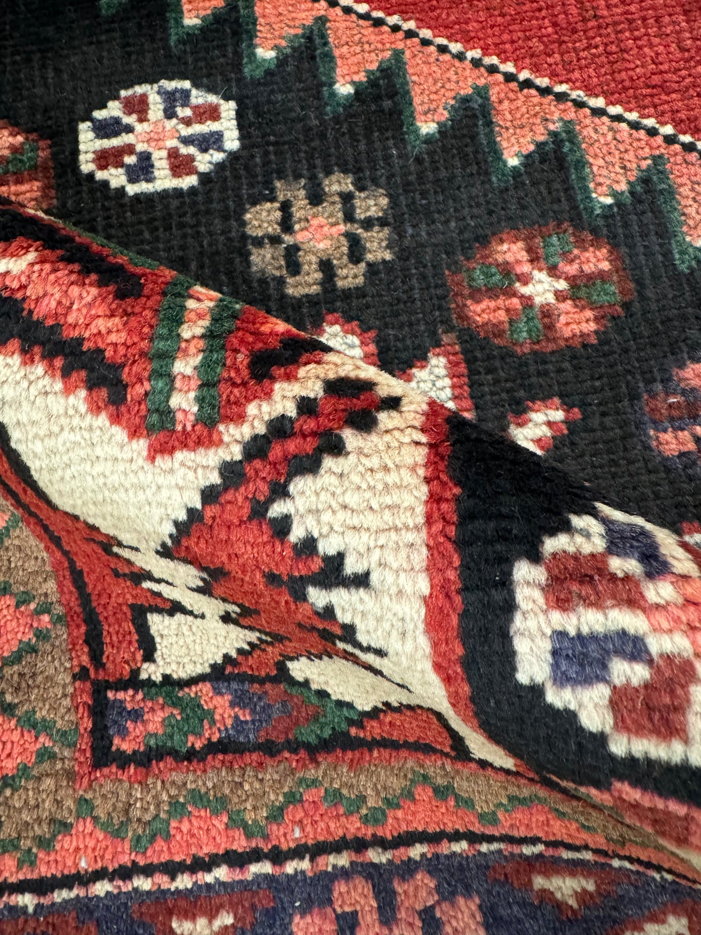 KHALID 7' 5″ x 4′ 3″ ft. VINTAGE RUG