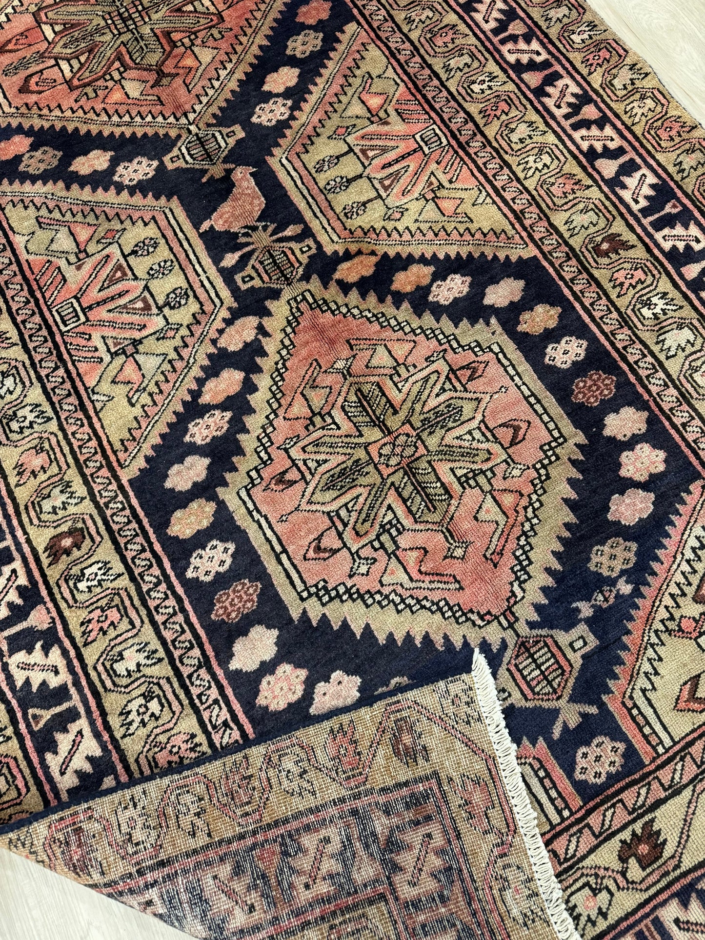 BRUNO 10' 6″ x 4′ 2″ ft. VINTAGE RUNNER