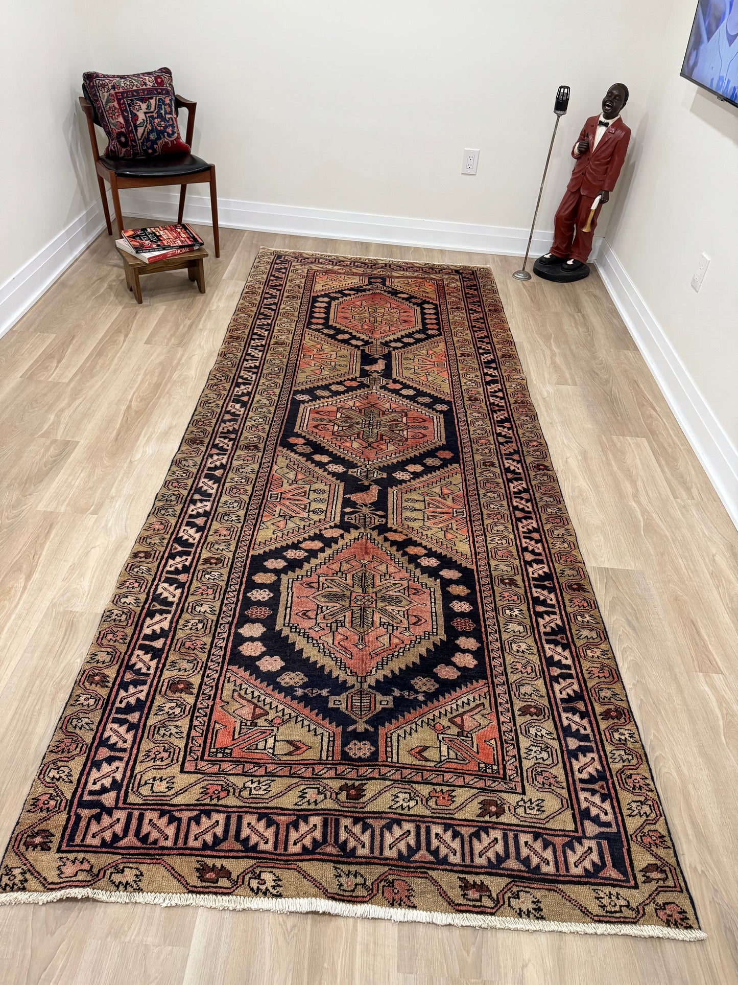 BRUNO 10' 6″ x 4′ 2″ ft. VINTAGE RUNNER