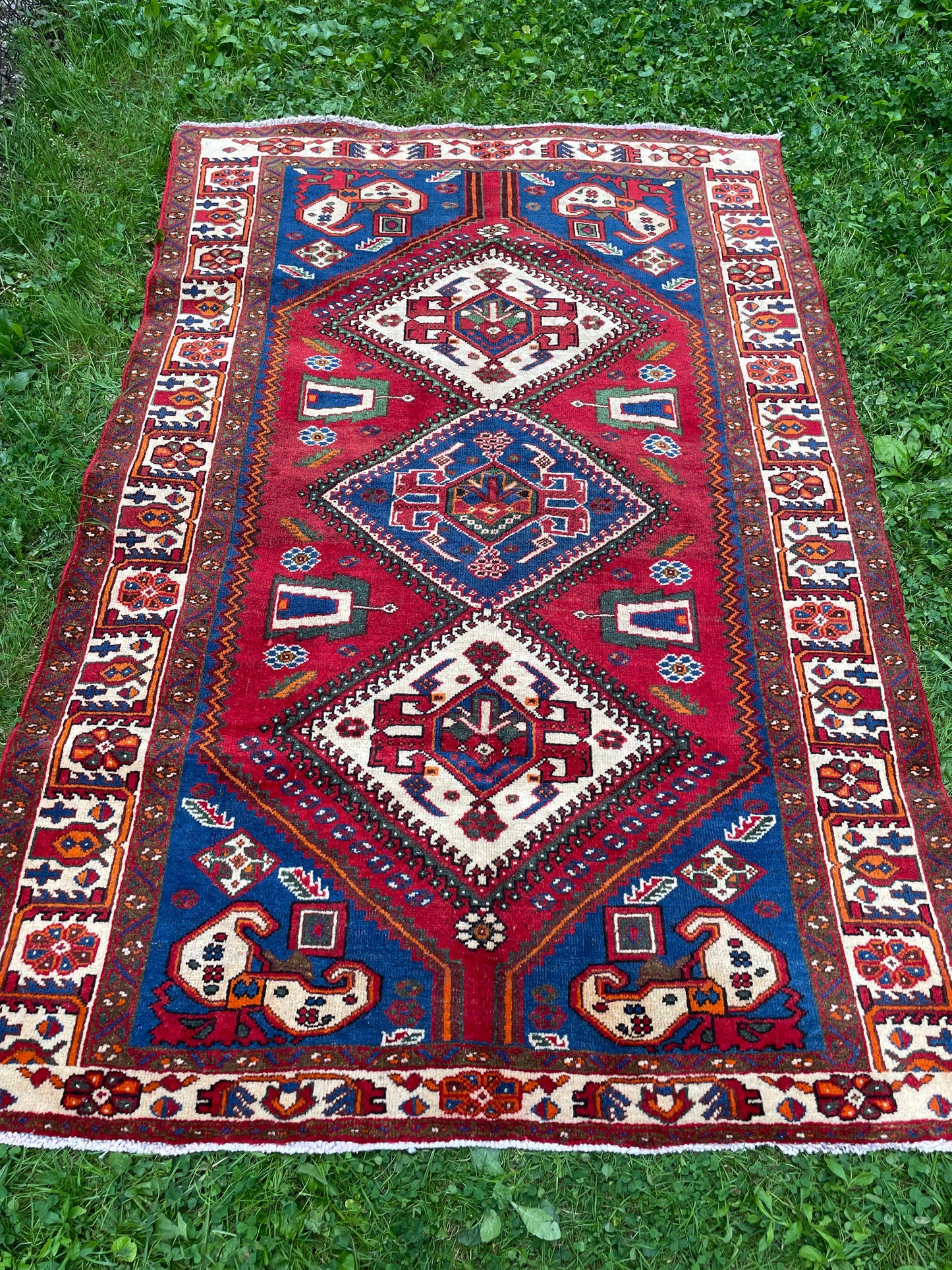 JAHAN 6’ 7 “ x 4’ 4” ft. Tribal Persian SHIRAZ Geometric rug