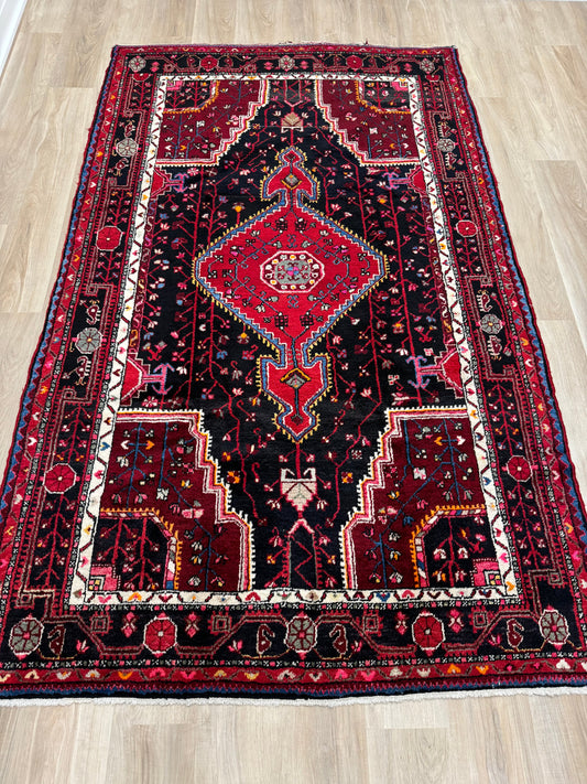 Alex 7’ 8” X 4’ 7” Excellent Hand-Knotted rug