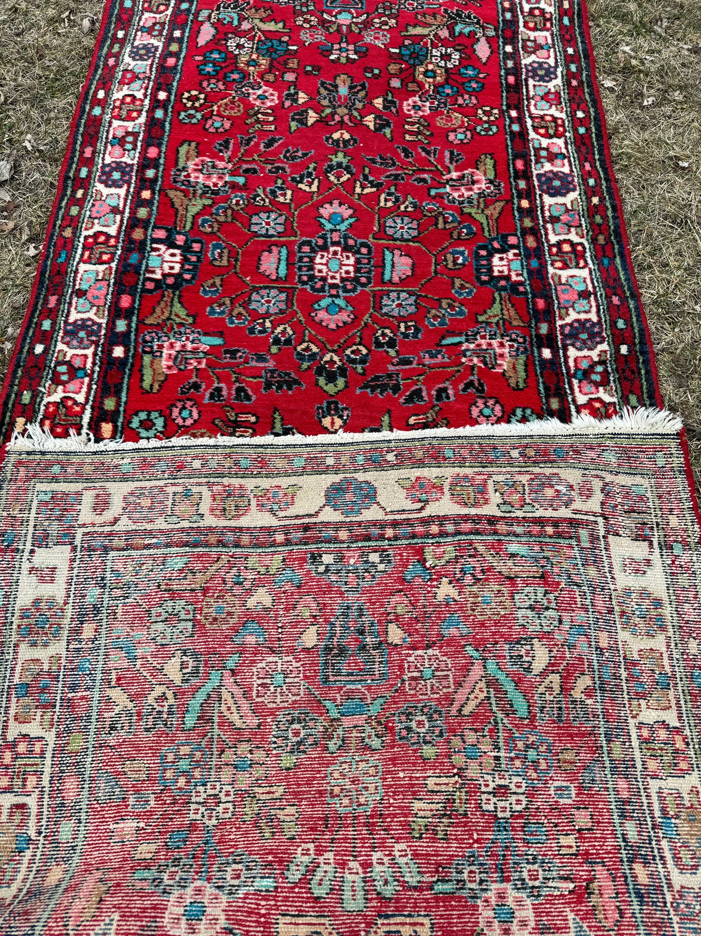 SHAHAB 9' x 2'7" Geometric Runner Rug