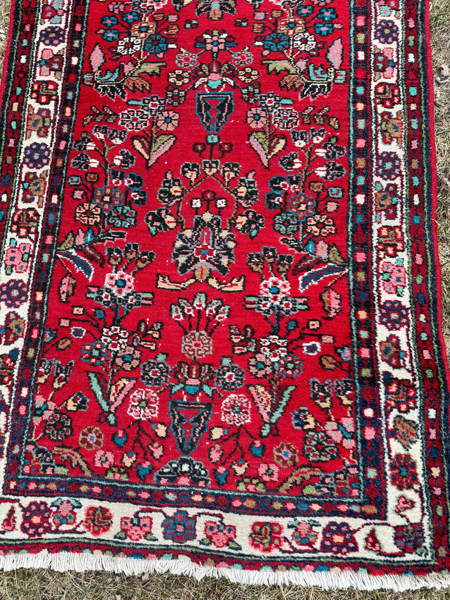 SHAHAB 9' x 2'7" Geometric Runner Rug