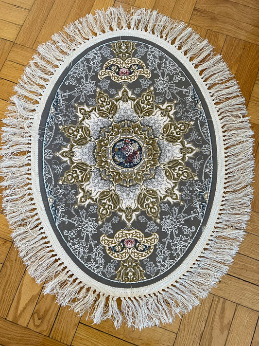 Round wool rug handmade in Kyrgyzstan - Diameter 5,2 ft